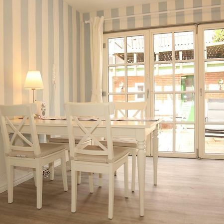 Ferienhaus Witte Huuske Emden Dış mekan fotoğraf