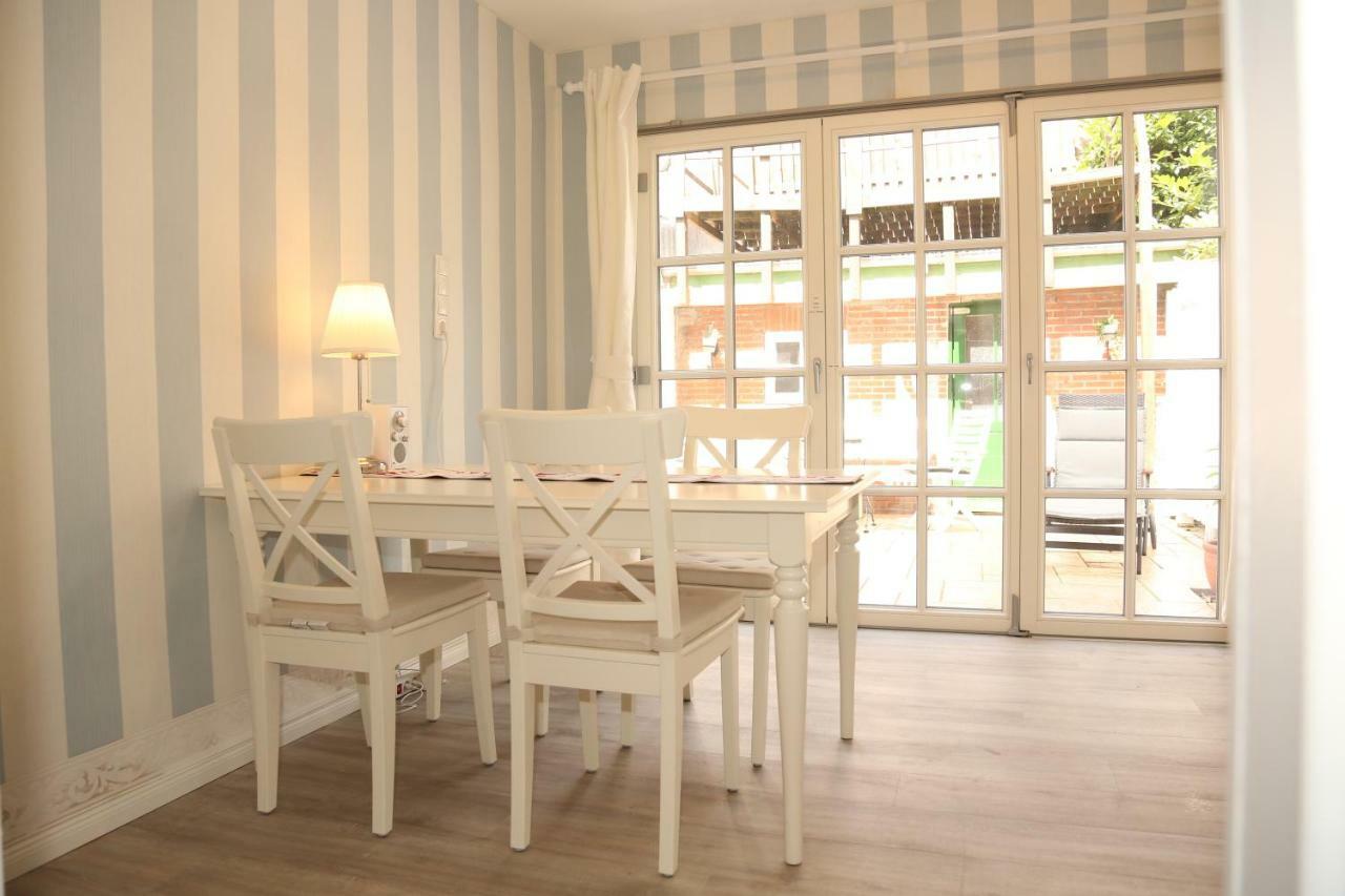 Ferienhaus Witte Huuske Emden Dış mekan fotoğraf